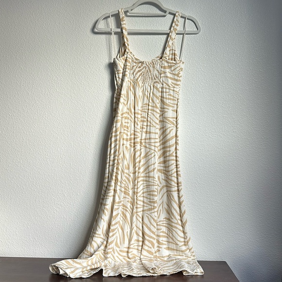 Linen zebra print dress - Picture 4 of 7